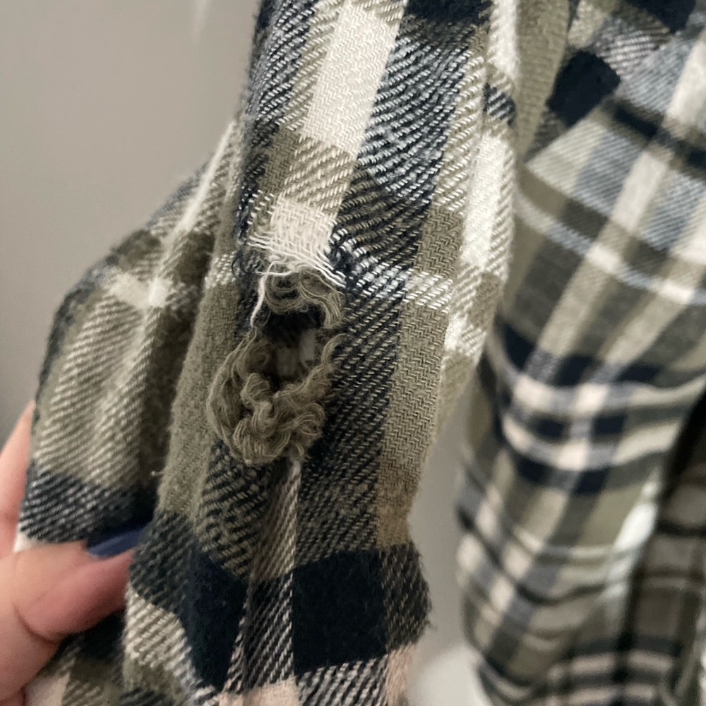 American eagle flannel - Picture 3 of 4